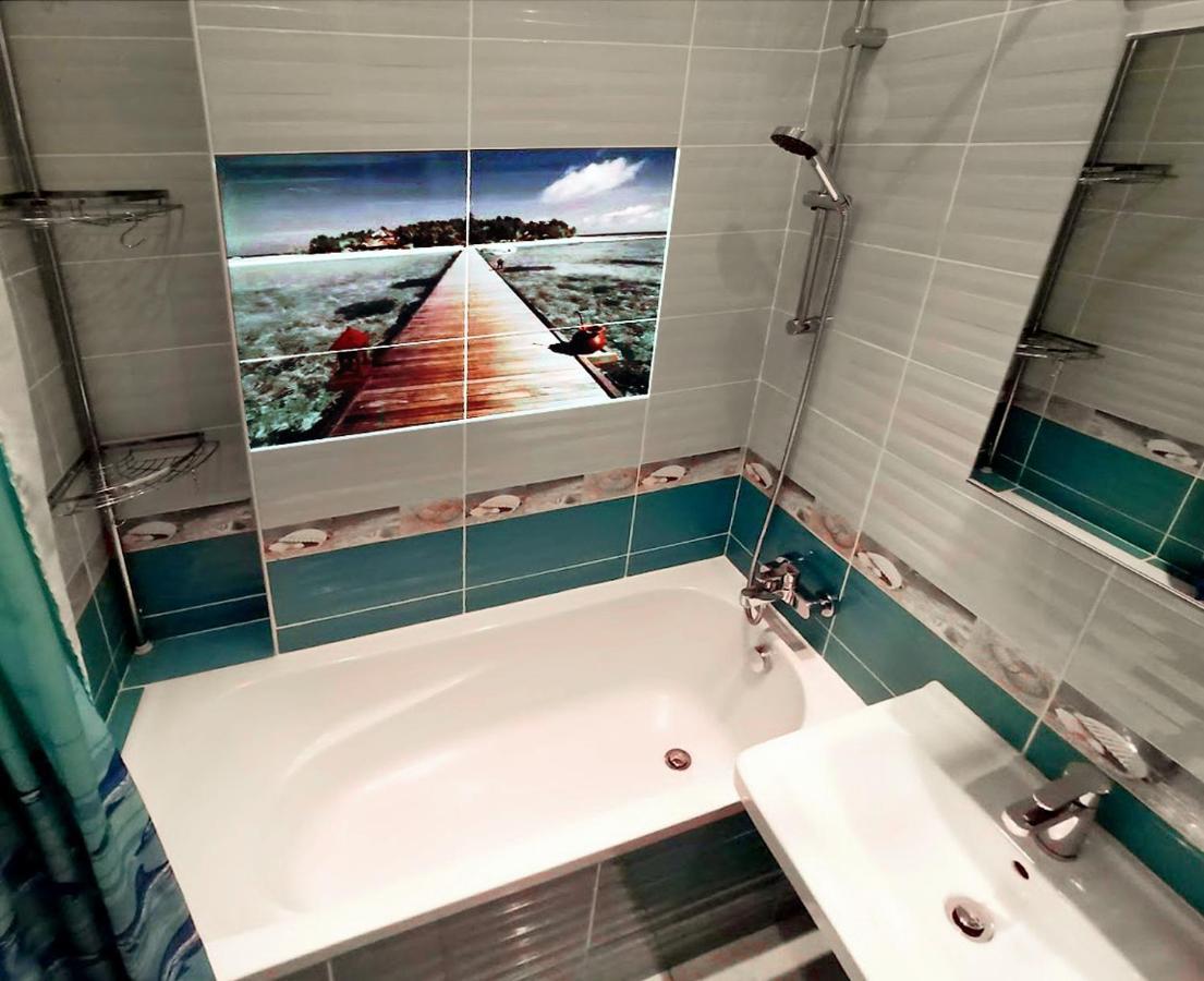 Apartments Iris การ์โลวีวารี ภายนอก รูปภาพ